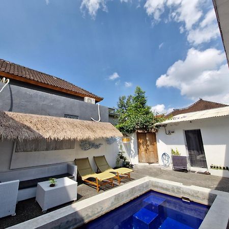 White Sandat Guest House Ubud  Exterior photo