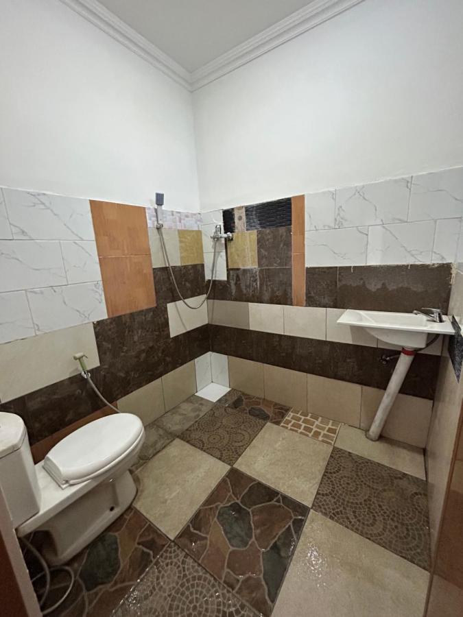 White Sandat Guest House Ubud  Exterior photo