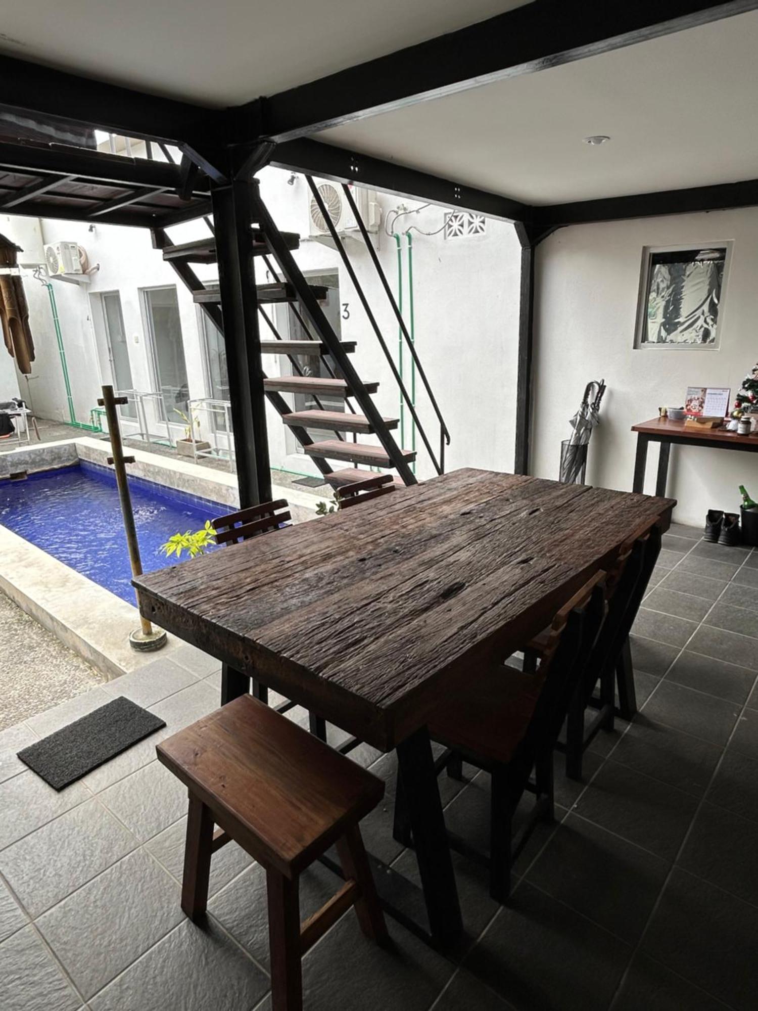 White Sandat Guest House Ubud  Exterior photo